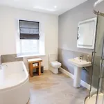 8 Waterhead Terrace * Ambleside