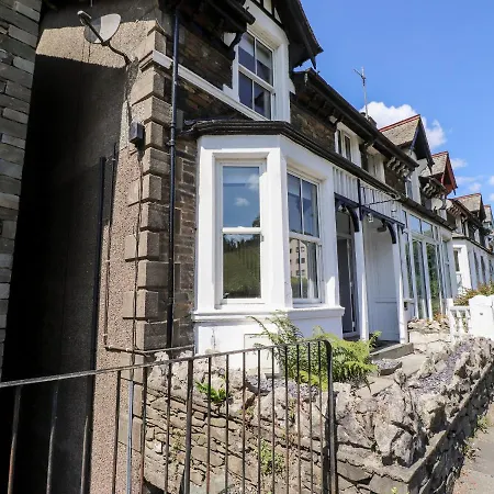 Holiday home 8 Waterhead Terrace Ambleside